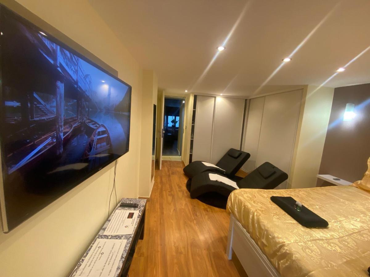 Jacuzzi En Duplex à 5 Minutes Du Centre Ville à Pied Appartement Lyon