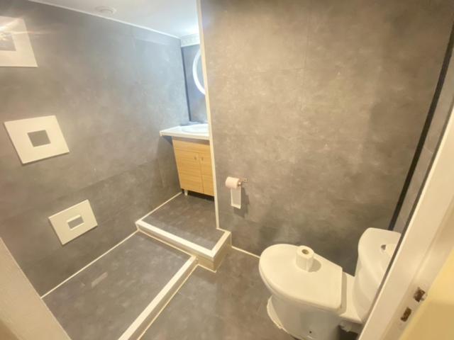 Jacuzzi En Duplex A 5 Minutes Du Centre Ville A Pied