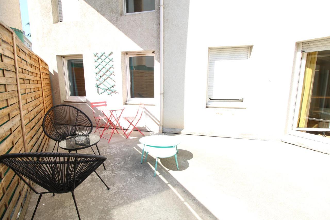 Mon A Villon-monplaisir Apartment *