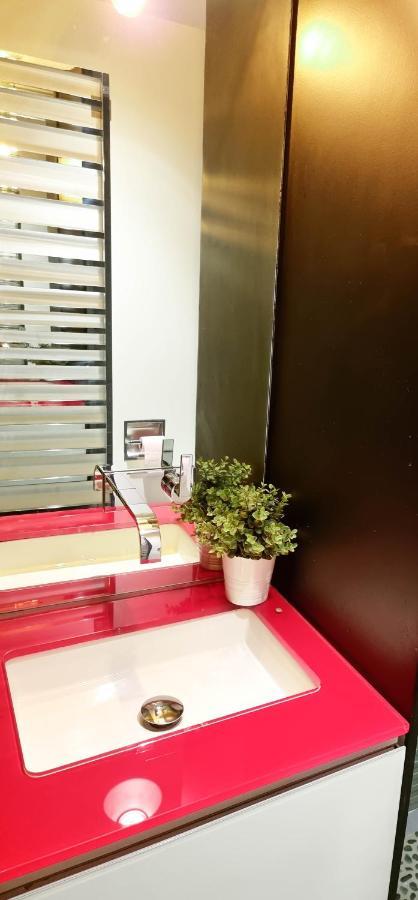 Majord'Home - Le Boudoir - Balnéo - Lyon Centre Appartement