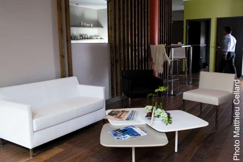 Adonis Dock Ouest Aparthotel 3*