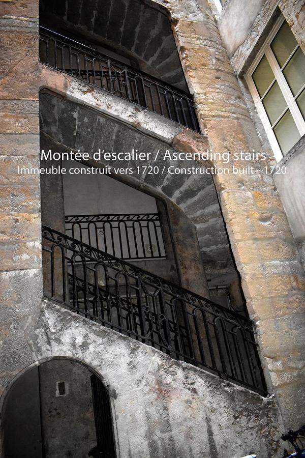 Apartment Charme Et Confort Aux Cordeliers