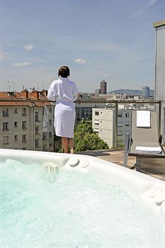 Lagrange Lumière Appart hôtel Lyon
