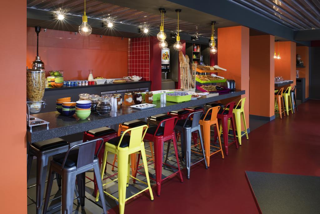 Hotel Ibis Styles Centre Confluence 3*