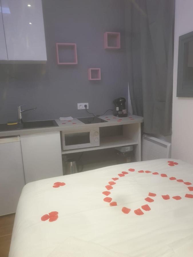 Enzo Avec Jacuzzi Privatif Apartment Lyon