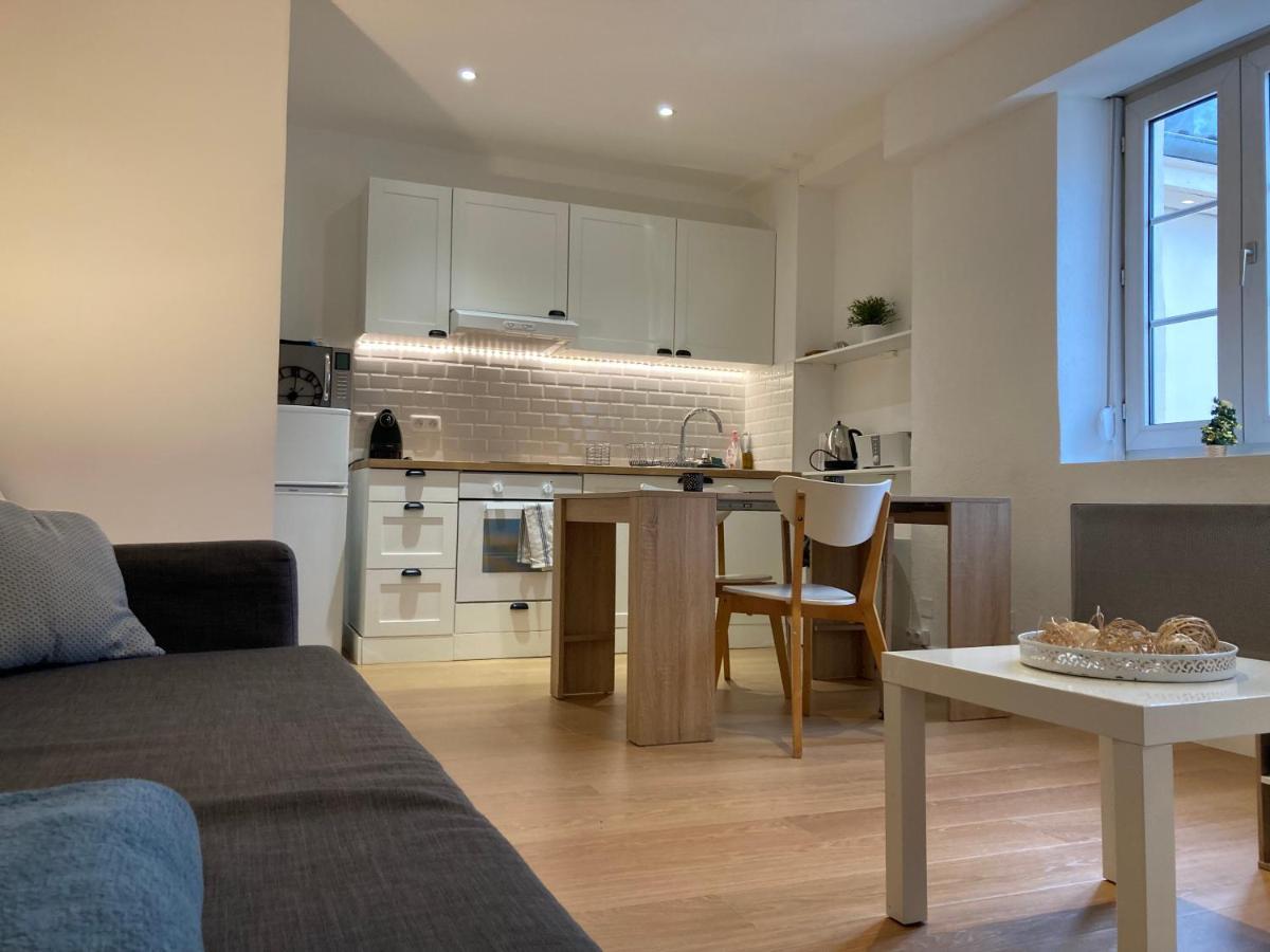 Apartment Palais Grillet, Hyper Centre, Secteur Jacobins