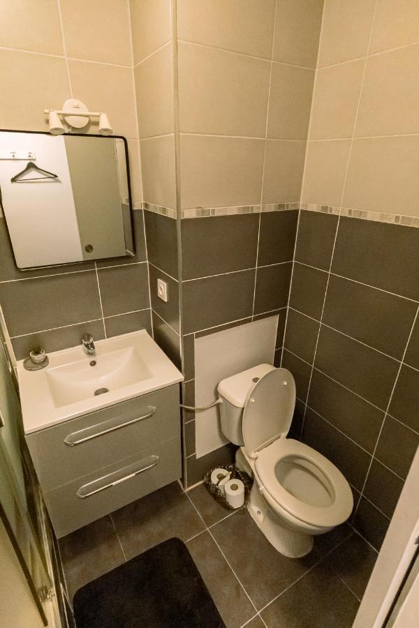 Cosy Avec Sauna Et Privatifs Appartement Lyon