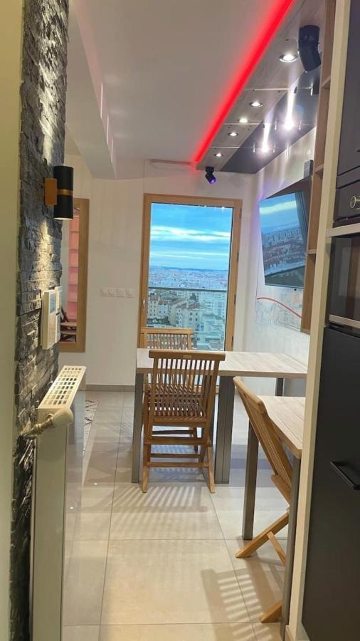 Bel-mod Bugey - Belvedere Moderne Lyon