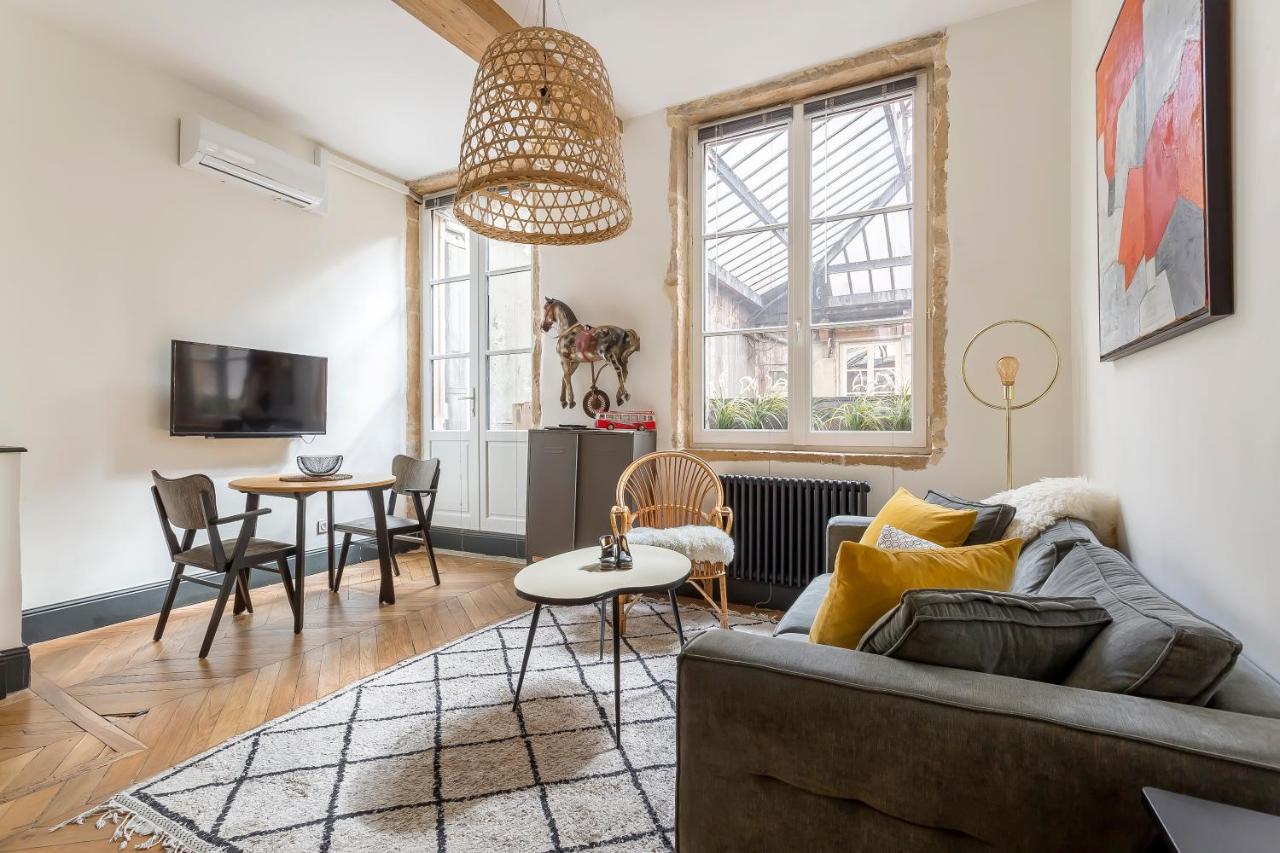 Apartment Canopy -appart- Place Des Terreaux - 1er *