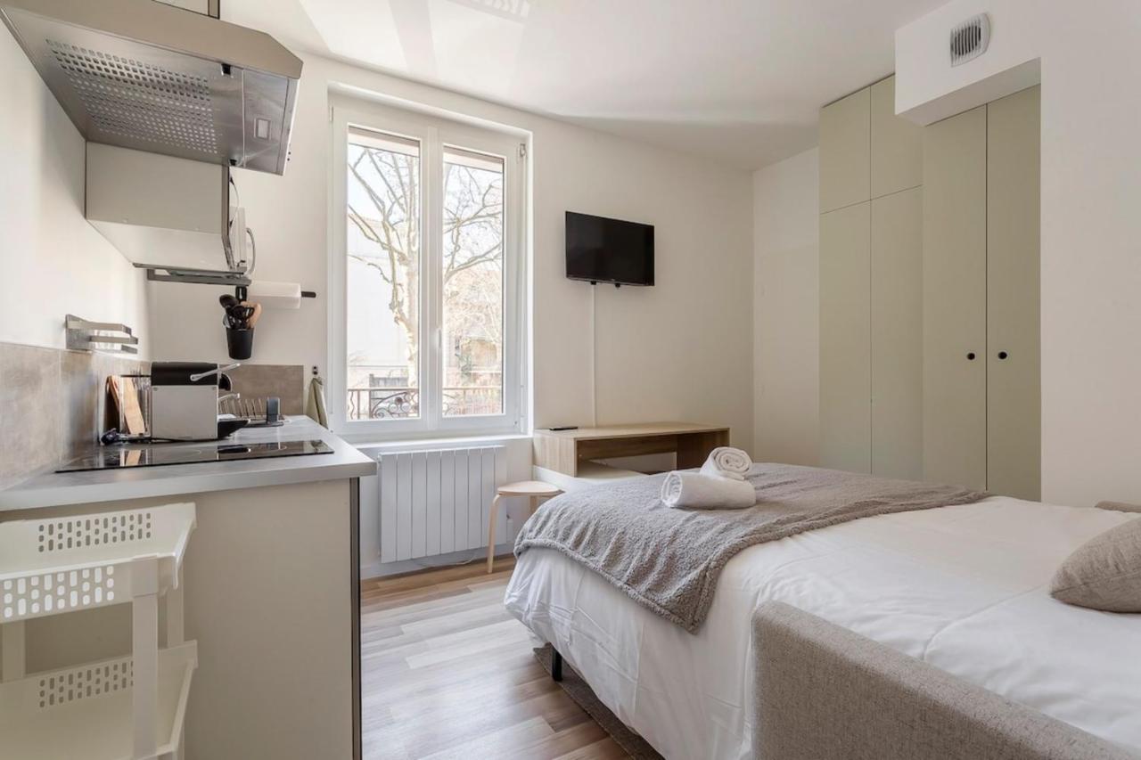 Apartment Studio Equipe Boulevard Stalingrad -2 Personnes