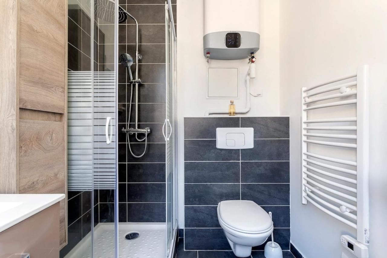Studio Equipe Boulevard Stalingrad -2 Personnes Apartment