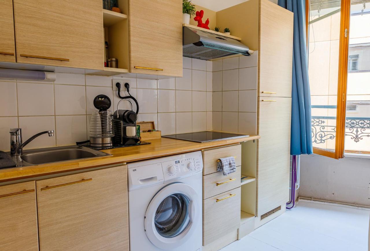 Brotteaux Apartment *