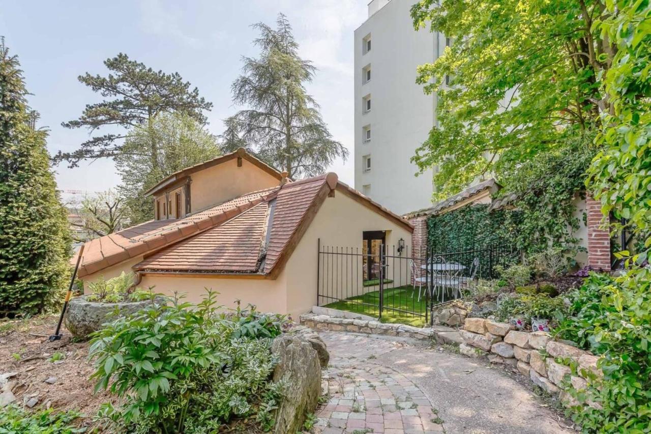 Appartement Le Chalet - Studio Avec Terrasse - Vaise