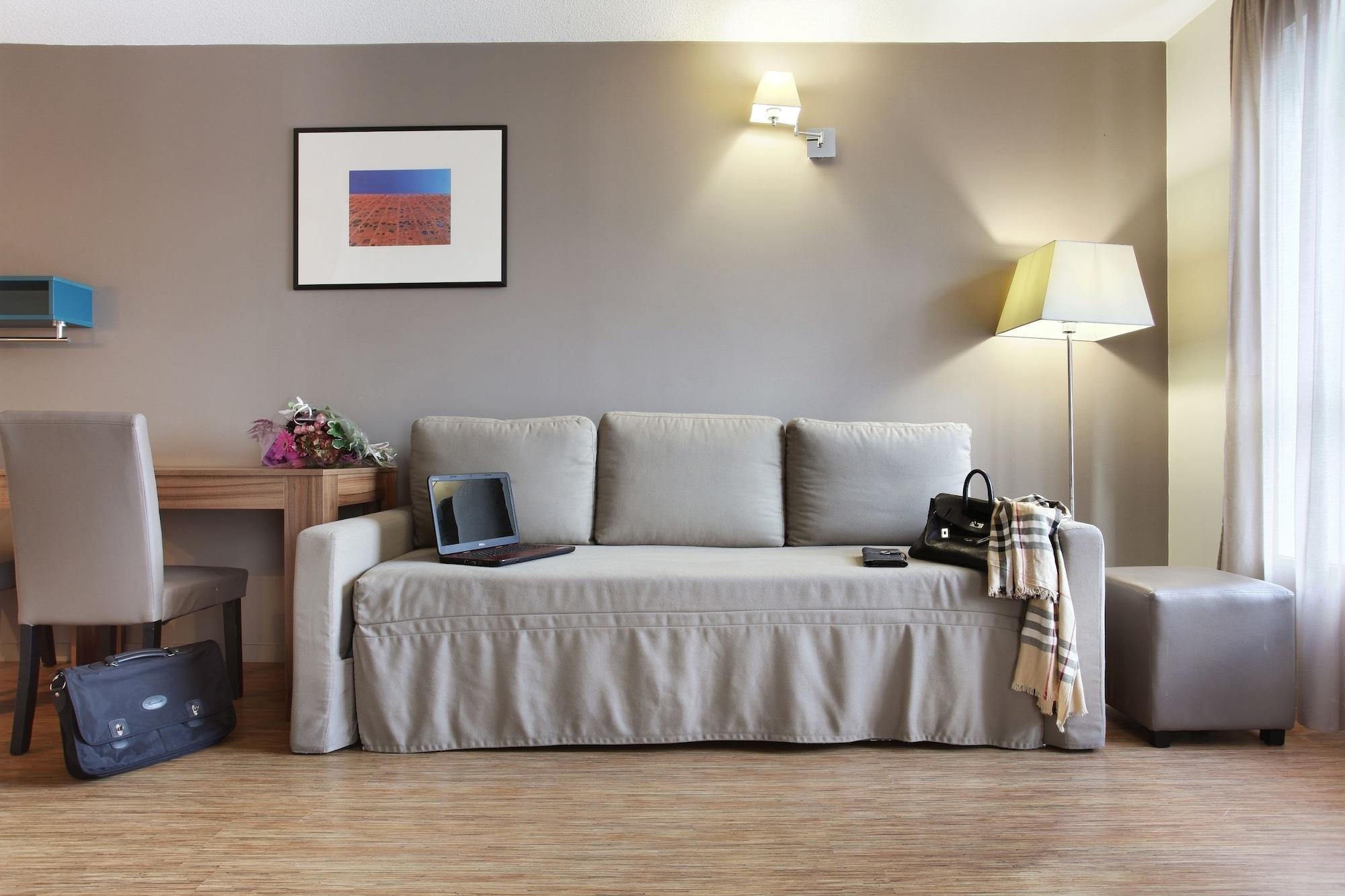 Aparthotel Appart Hotel Odalys City Lyon Confluence 3*
