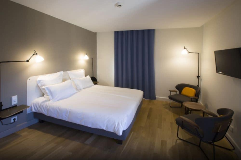Hotel Fourviere 4*