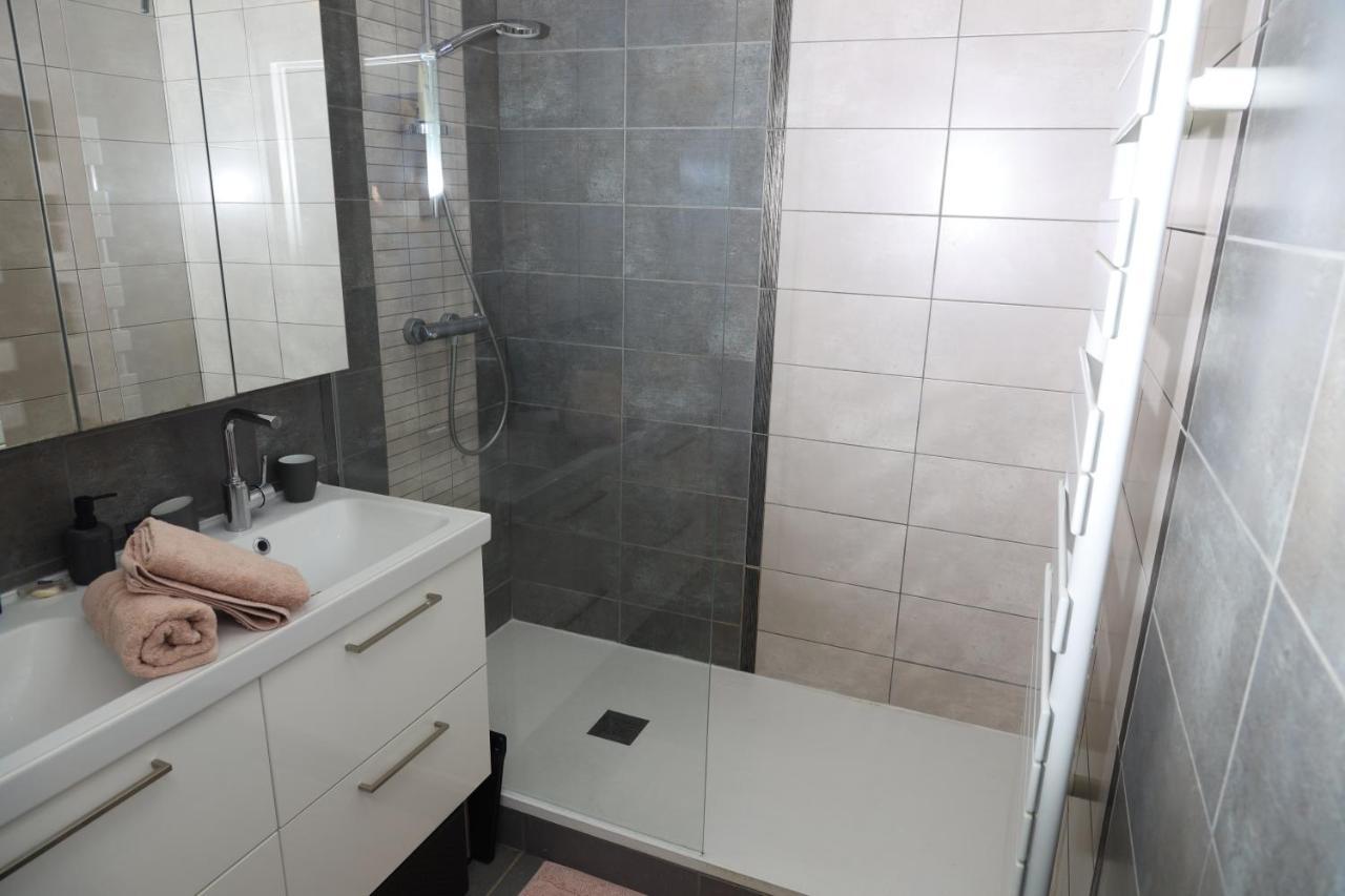 Appart T3 Avec Garage 6eme Brotteaux Lycée Du Parc Apartamento Lyon