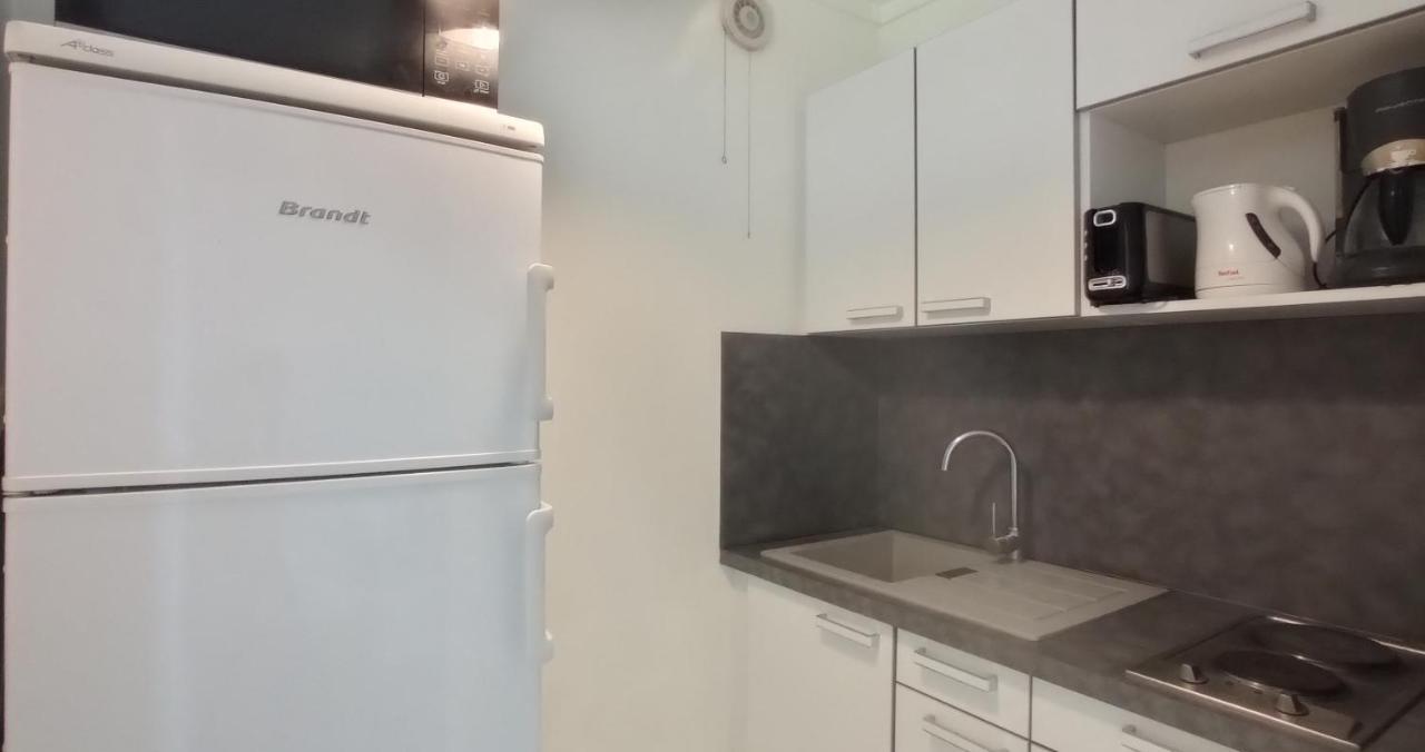 Apartment Studio 30m Avec Balcon Et Parking, Casa