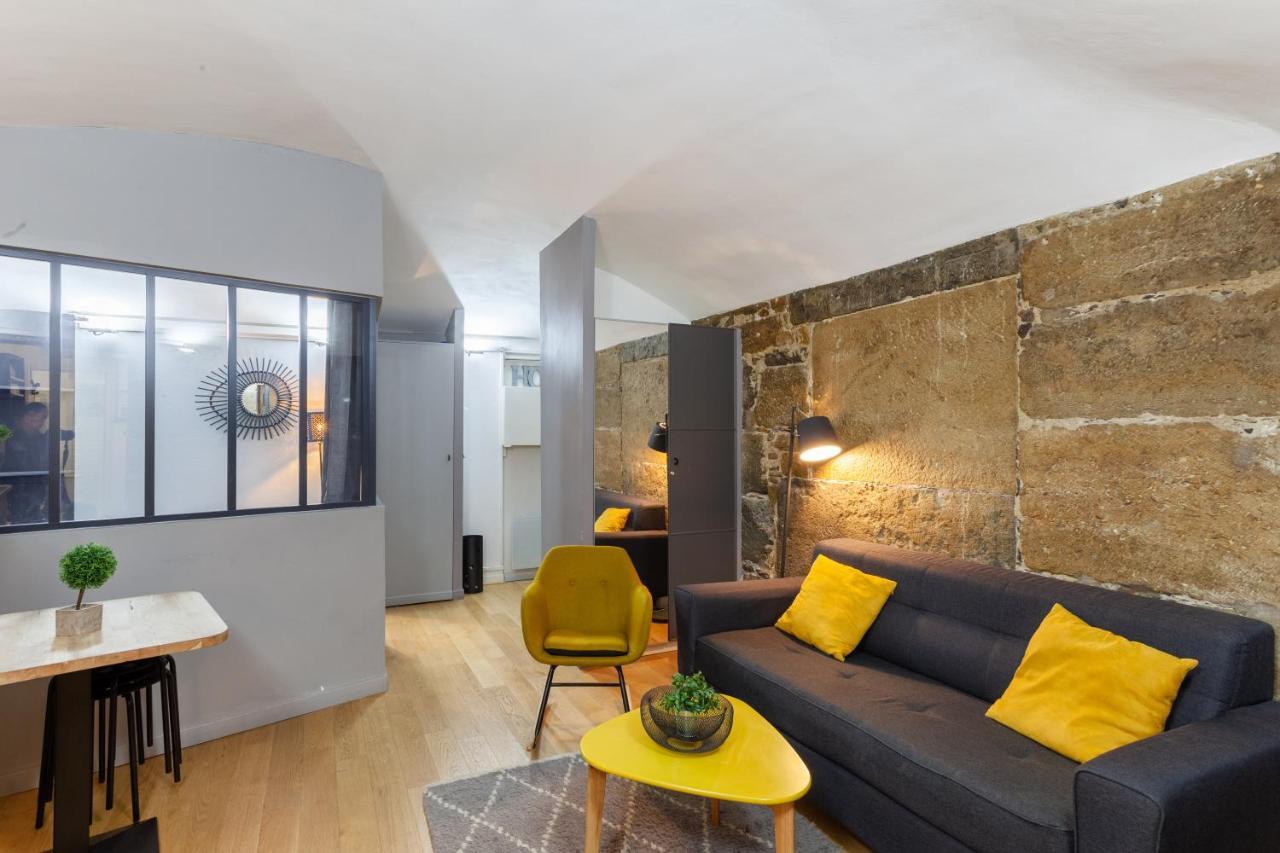 Apartment Midoon Guest - La Verriere Des Terreaux - 1er *
