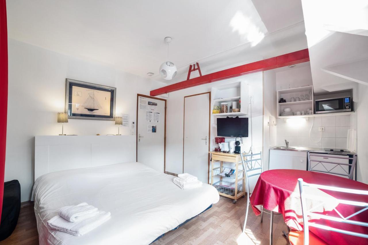 Studio Peniche Au Coeur De Pour 2 Personnes, Insolite Et Calme *