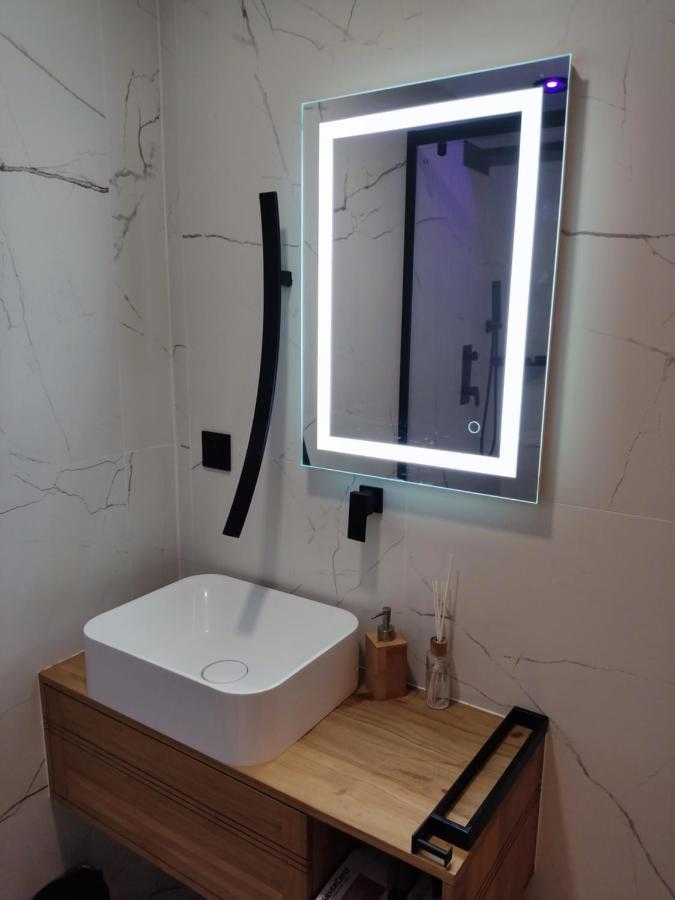 Superbe Avec Jacuzzi Avec Jardin Prive * Lyon