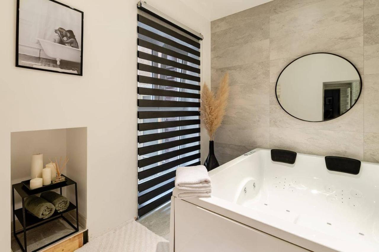 Apartment Majord'home - Les Nebuleuses - Et Balneo Lyon
