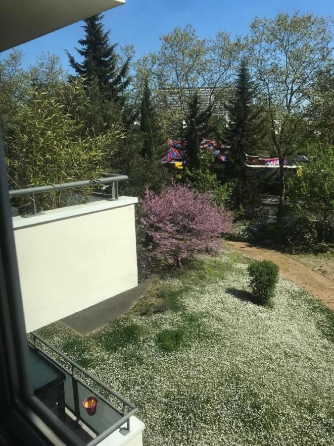 Un Meublé Et équipé - Clinique De La Sauvegarde - Location Courte Durée Lyon