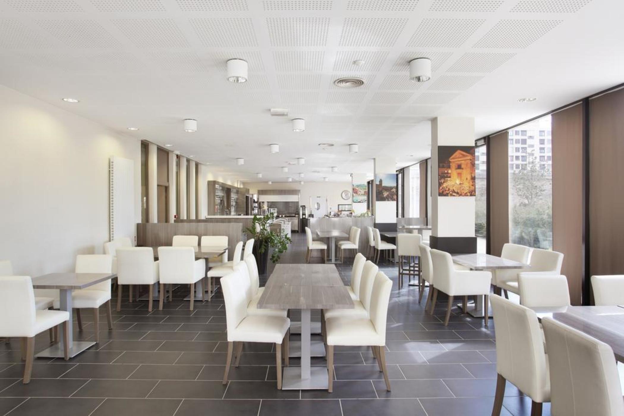 Appart Hotel Odalys City Lyon Confluence Aparthotel Lyon