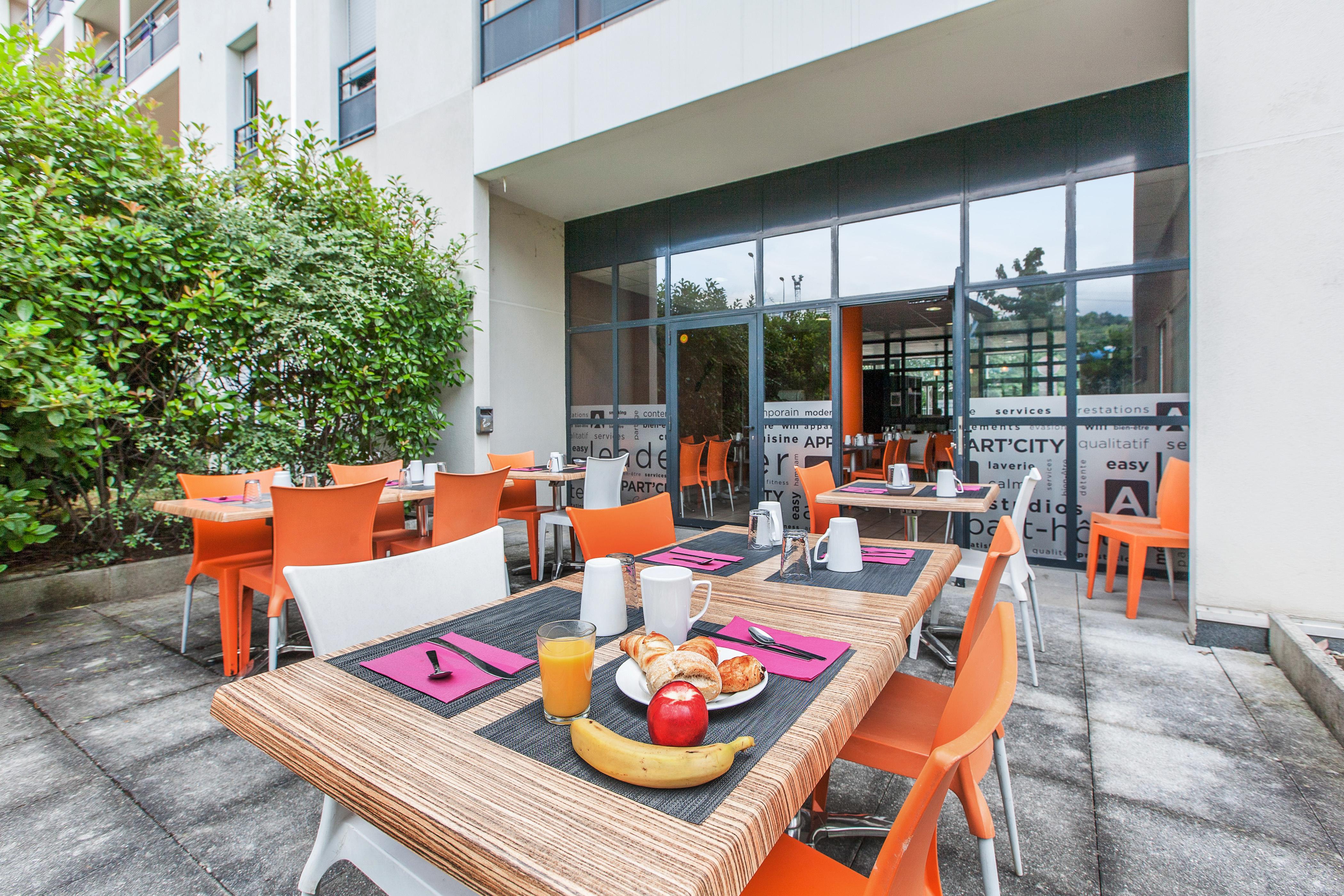 Appart'city Classic Vaise St Cyr Aparthotel