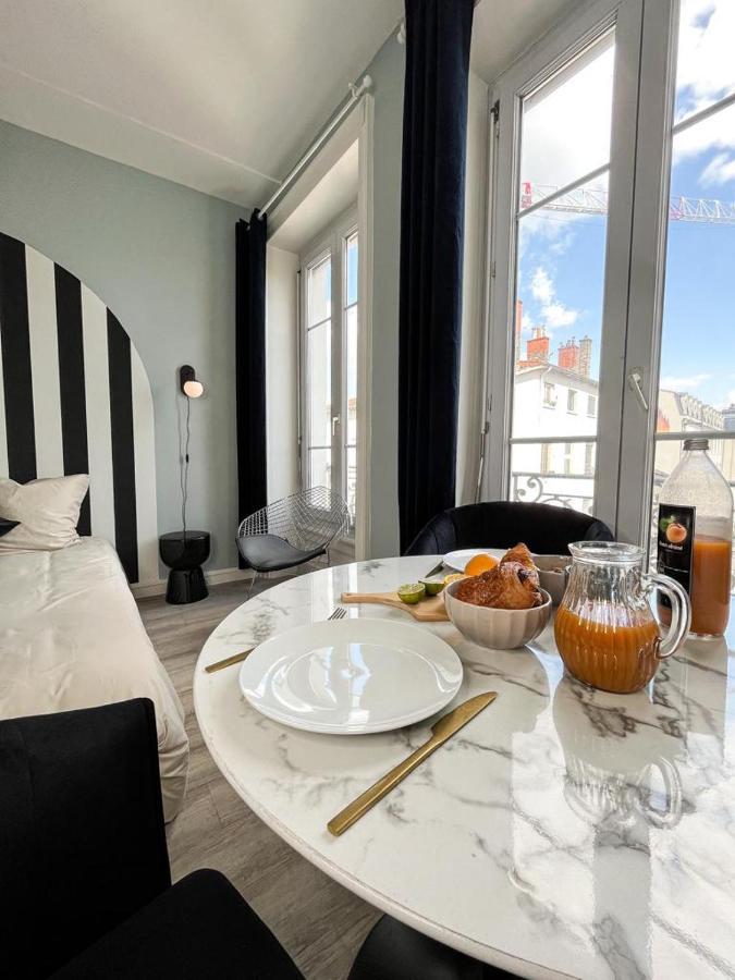 Medice Apartment Lyon