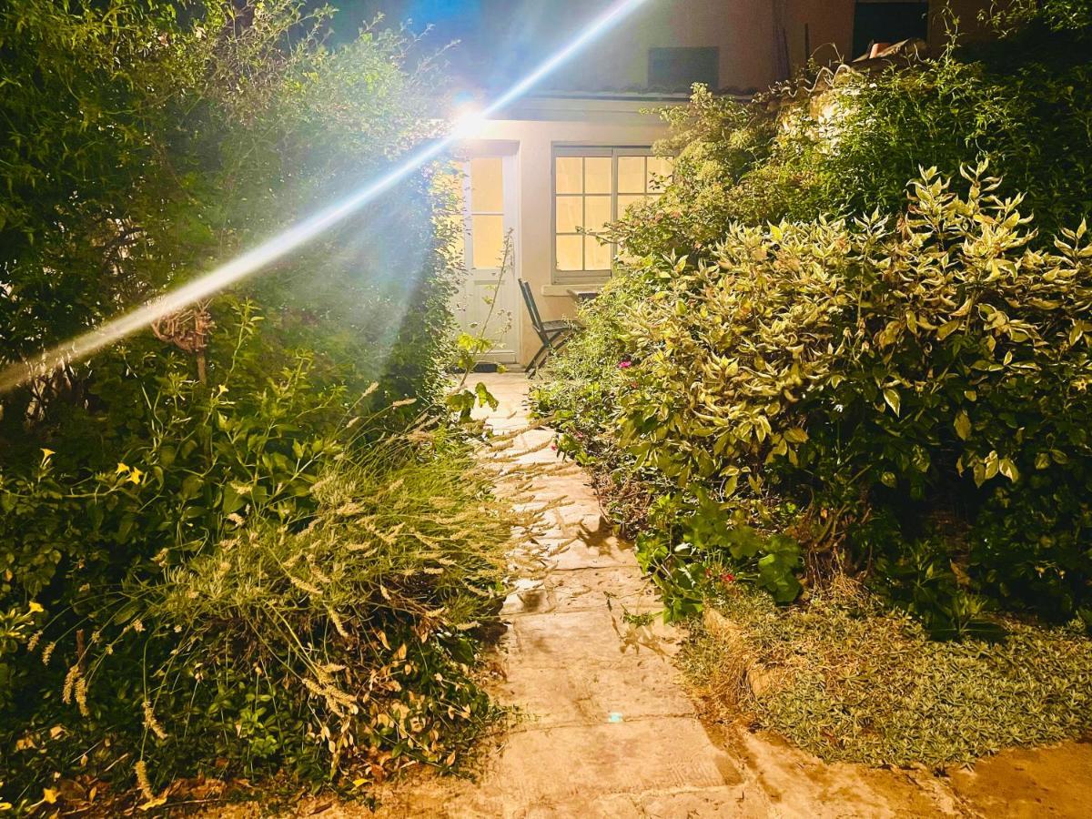 La Petite Maison Dans La Croix Rousse Lyon