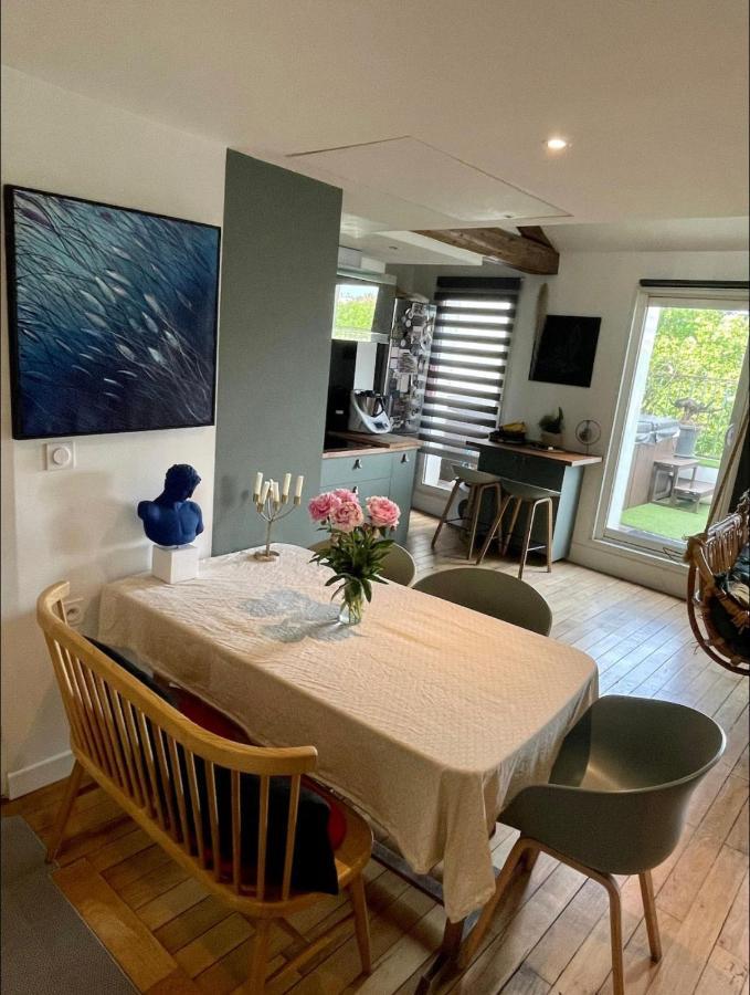 Coeur De Avec Terrasse Et Jacuzzi *