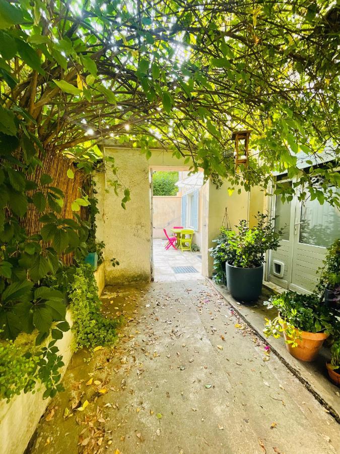 Ferienhaus La Petite Maison Dans La Croix Rousse