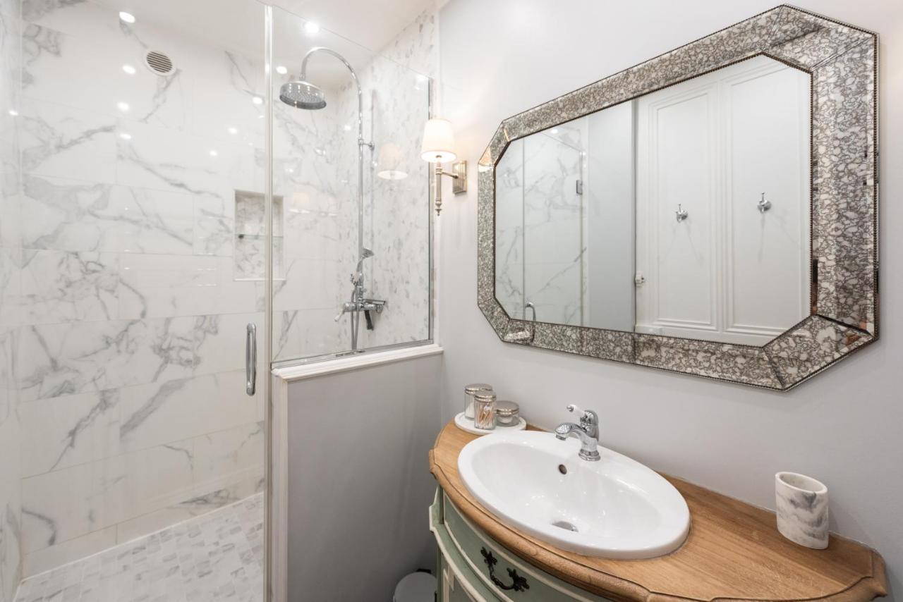 Le Dandy - Grand T3 Au Pied Du Métro Garibaldi Apartamento