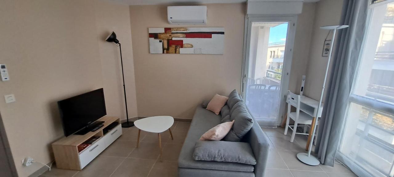 Appartement T2 Standing Confort Avec Balcon - Parking En Option *