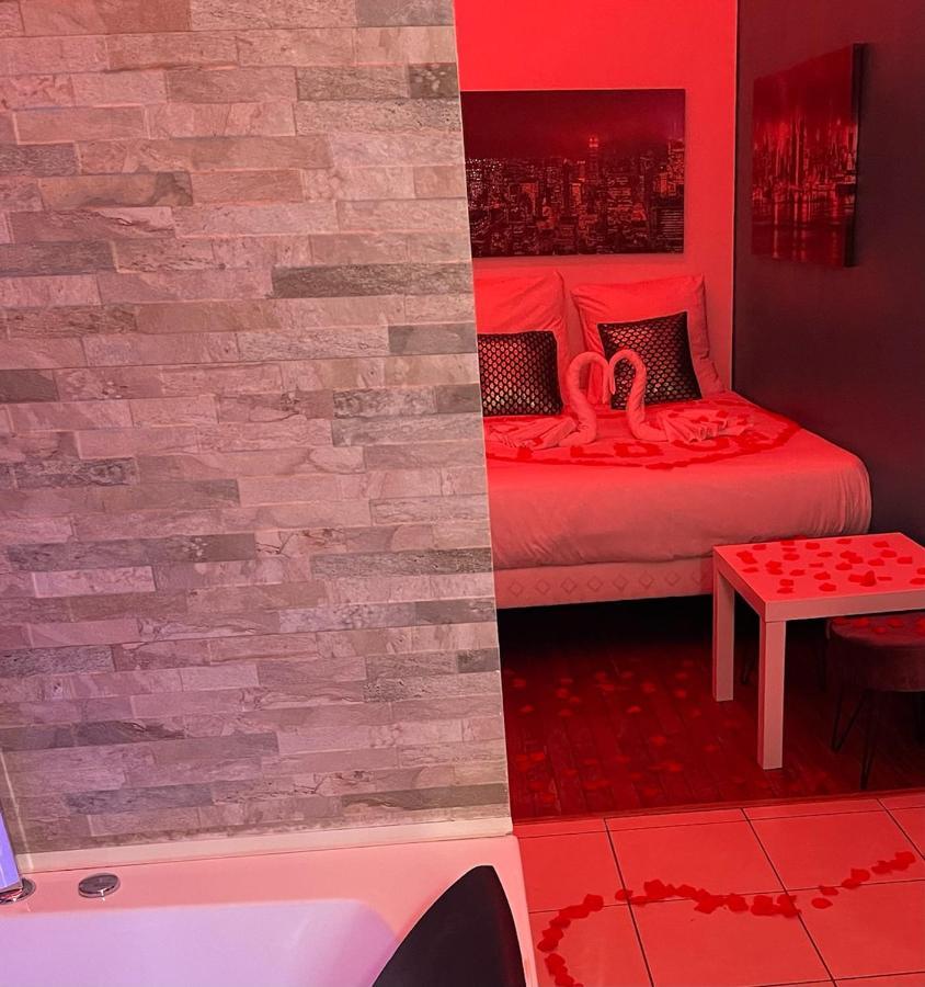 Enzo Avec Jacuzzi Privatif Lyon