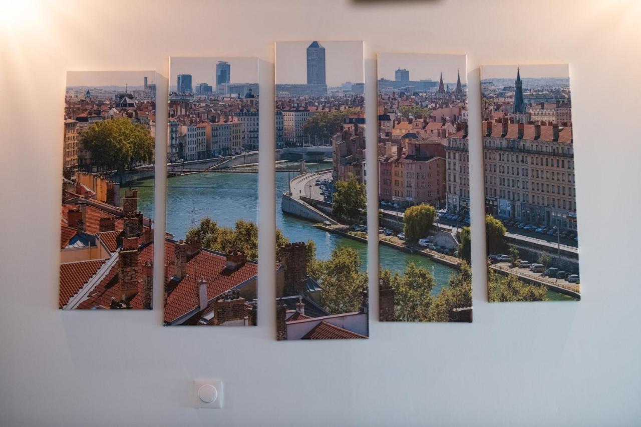 Soyeux - Superbe Canut Quai De Saone * Lyon