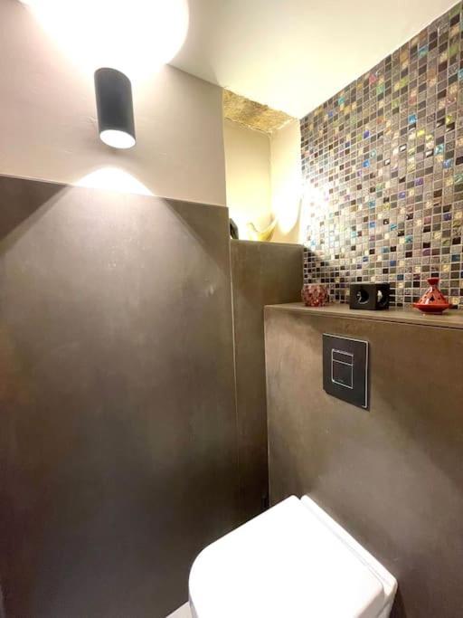 Logement De Charme Avec Balneo * Lyon