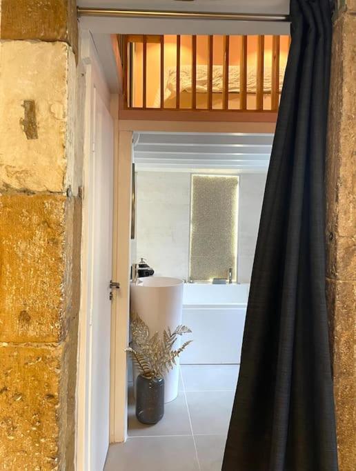 Logement De Charme Avec Balneo *