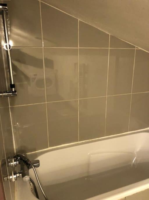 Pepite Rare 8 Personnes Au Coeur Battant Du Vieux Appartement