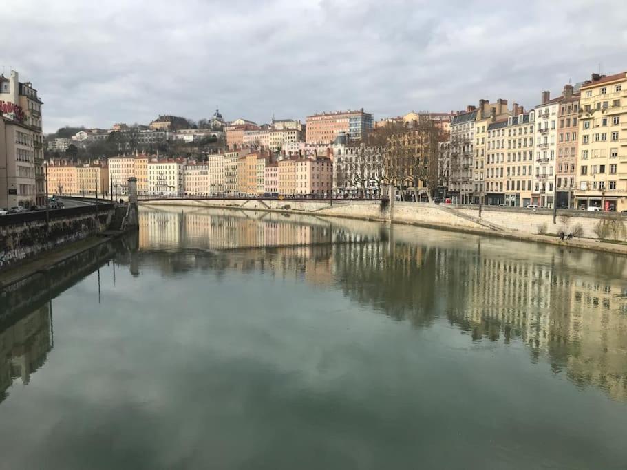 Appartement Chaleureux Coeur St Jean Bellecour *