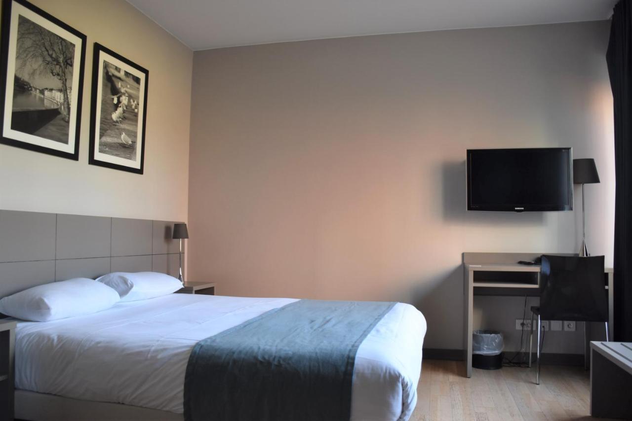 Adonis Dock Ouest Aparthotel