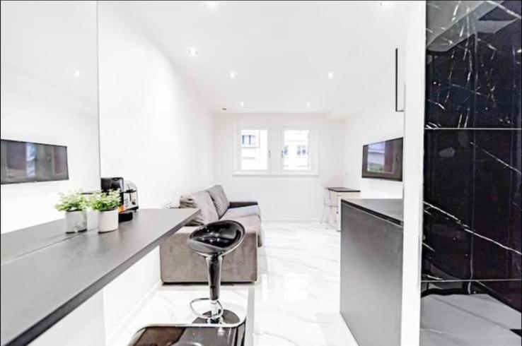 Studio Cosy Crequi Tete D'or Apartment *