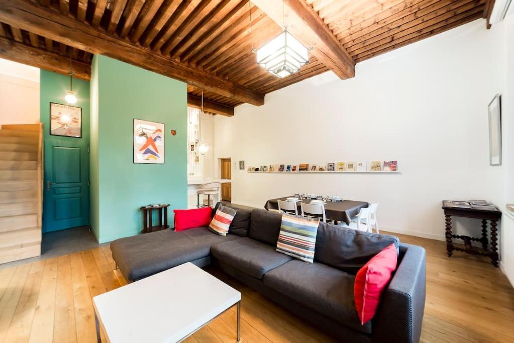 Apartment Grand Duplex Au Coeur Du Vieux Lyon