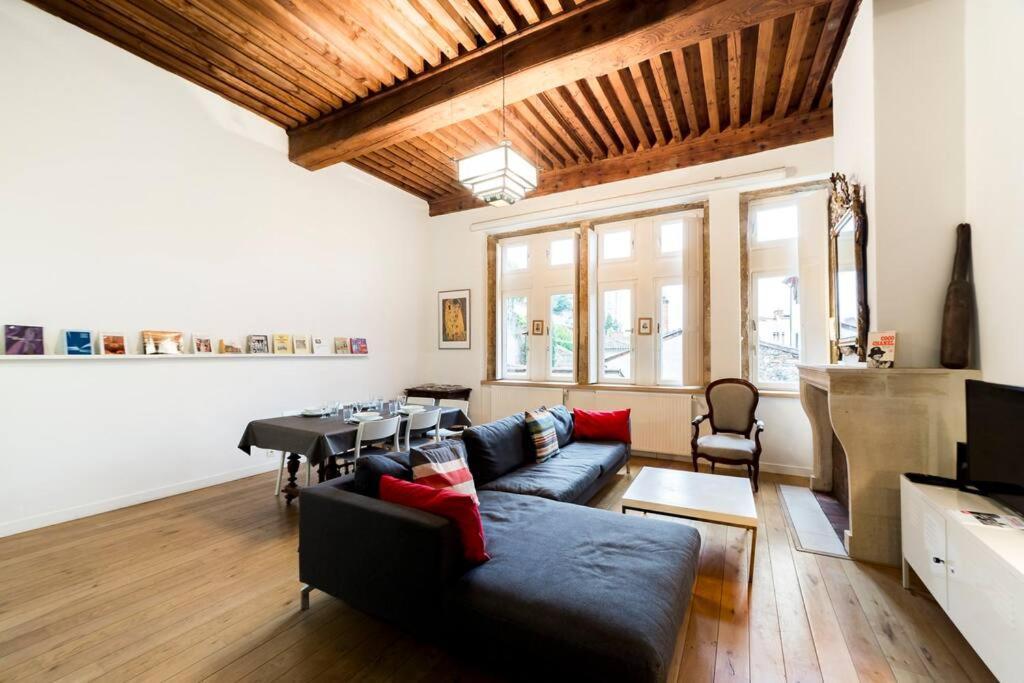 Grand Duplex Au Coeur Du Vieux Apartment