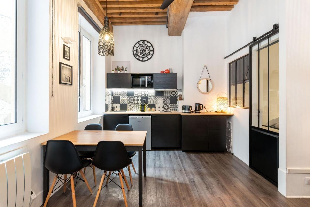 Apartment Le 14 Sathonay *