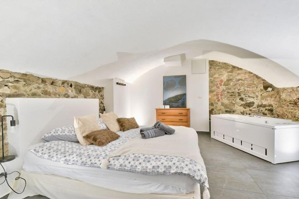 Apartment Lovely With Balneo Lyon