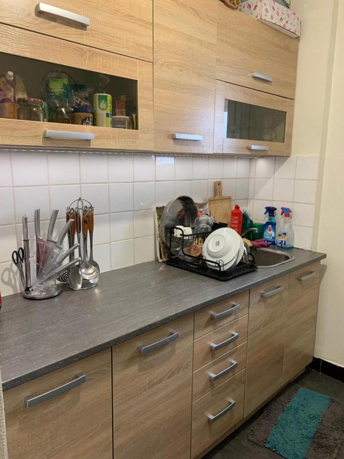 Confortable Avec Un Lit Double Apartment Lyon