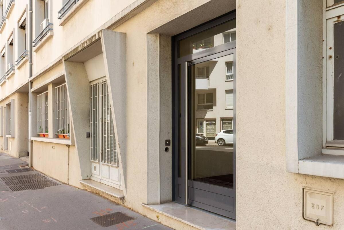 Apartment Let's - 50 M² - T2 Part Dieu / Centre - Wifi Lyon