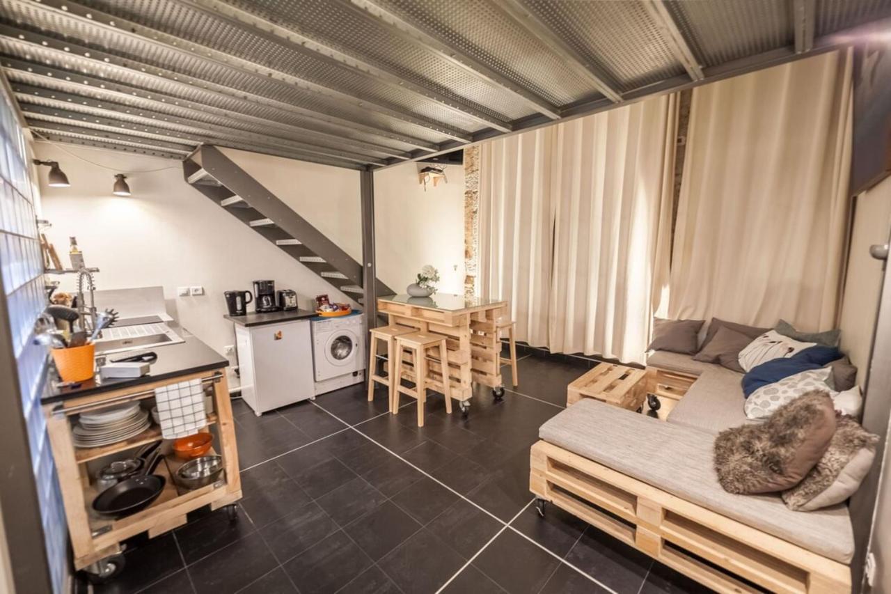 Quiet Duplex Near Brotteaux Part-dieu And Parc Tete D'or *