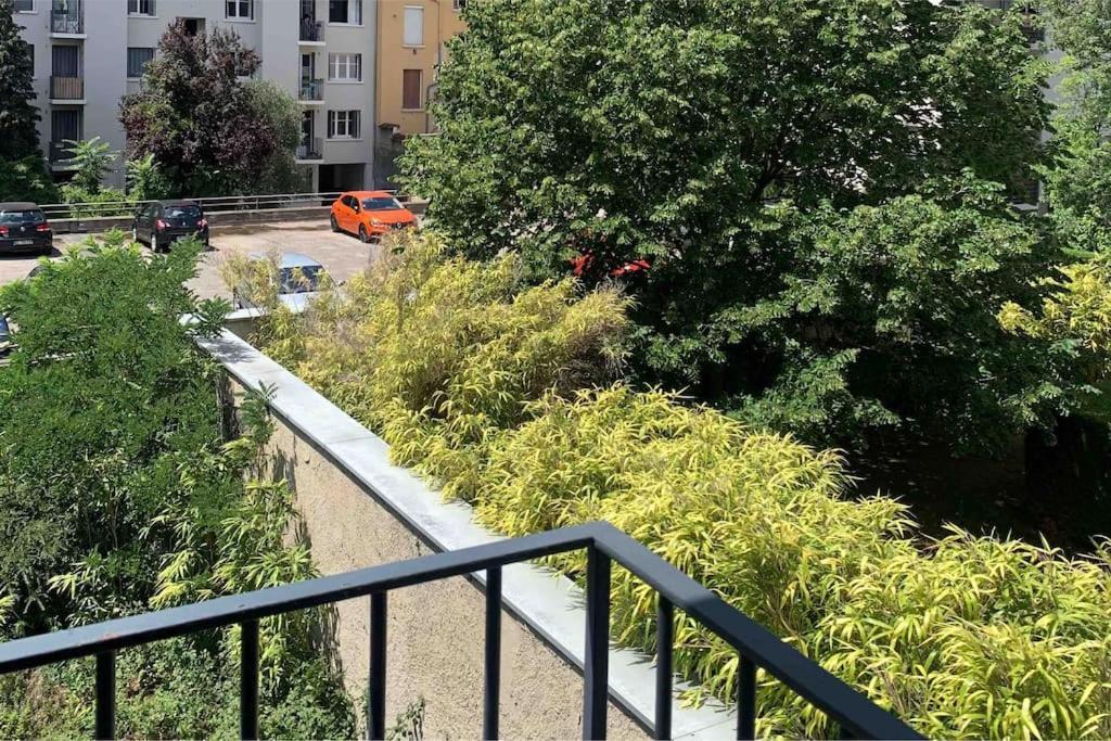 Traversant Elegant - Parking Prive Apartamento
